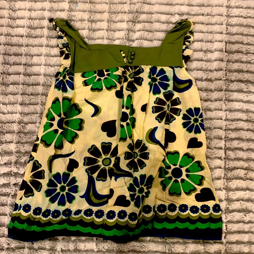 simple vintage style top